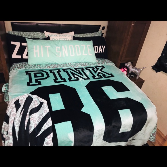 ๐Vintage vs pink bed set ๐NFS๐DO NOT BUY๐ - Picture 2 of 7